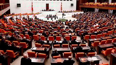 «وسيلة شيطانية» في تركيا بعد تمرير قانون «منع تمويل أسلحة الدمار الشامل»