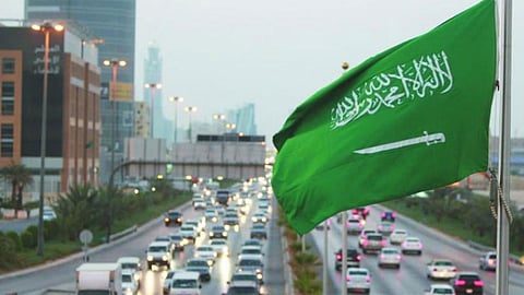 أخبار السعودية اليوم.. «الداخلية» تحذر من السفر إلى 12 دولة.. و«التعليم» تحدد آلية الدراسة في الفصل الثاني