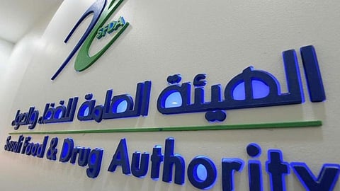 منتجات التجميل.. «الغذاء والدواء»: 7 اشتراطات لضمان الاستخدام