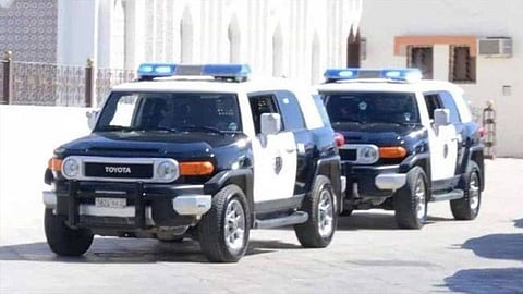 الإطاحة بمواطن تباهى بعرض مواد مخدرة وإطلاق النار في الرياض