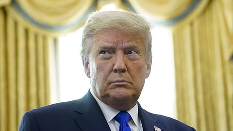 أزمة في «البيت الأبيض» بسبب تمزيق ترامب وثائق حكومية رسمية