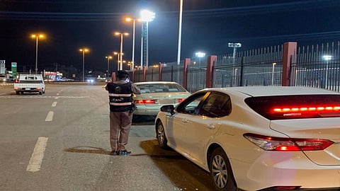 الإطاحة بقائد مركبة الطائف المخالف.. وتطبيق العقوبات المقررة ضده