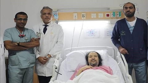 زوجة الفنان خالد سامي: يعاني من 3 جلطات في الدماغ