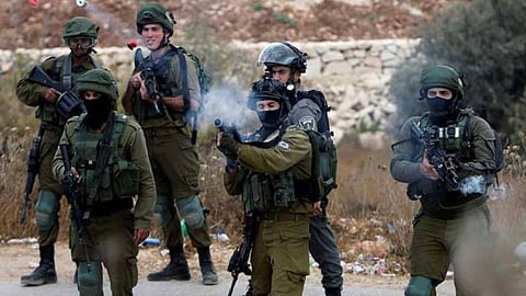 استشهاد فلسطيني وإصابة آخر برصاص الاحتلال الإسرائيلي