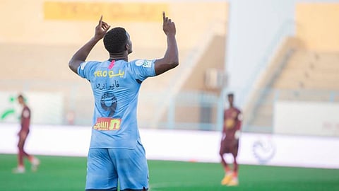 بالفيديو.. الباطن يزيد أوجاع العين.. ويزحف نحو المنطقة الدافئة