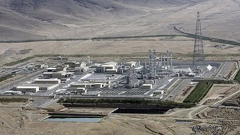 إيران تستفز العالم بـ1000 جهاز طرد مركزي في منشأة «نطنز»