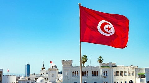 الرئاسة التونسية عن «الظرف المسموم»: تسبب في فقدان مديرة الديوان بصرَها