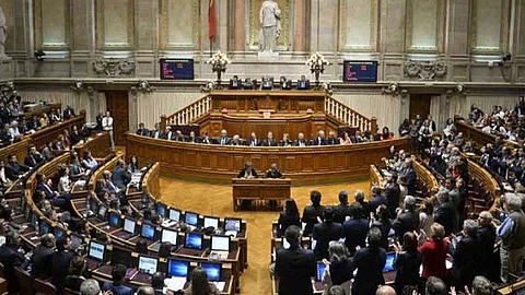 البرلمان البرتغالي يصوت لصالح تقنين القتل الرحيم