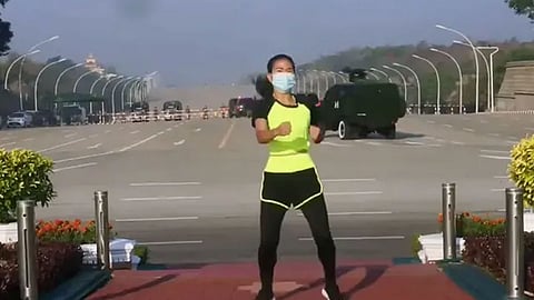 مقطع يوثق اللحظات الأولى لانقلاب ميانمار العسكري