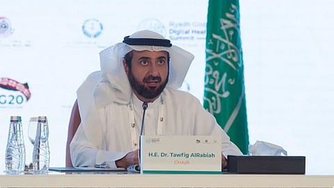 الربيعة: لاحظنا ارتفاع المنحنى الوبائي.. ونوفر لقاحات كورونا من مصادر مختلفة