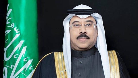 أمين الجوف يتفقد شبكات تصريف مياه الأمطار