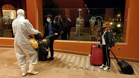 حجر صحي في الفنادق للوافدين من 30 دولة إلى بريطانيا