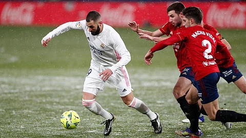 ريال مدريد يواجه هويسكا لخطف وصافة الدوري الإسباني