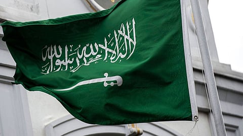 أخبار السعودية اليوم.. «توكلنا» يوضح كيفية التسجيل لمن ليس لديه بطاقة هوية.. و«الاتصالات» تعلن استمرار مجانية التطبيق