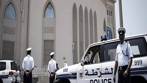 البحرين تعلن إحباط عمليتين إرهابيتين لتفجير جهازي صراف آلي