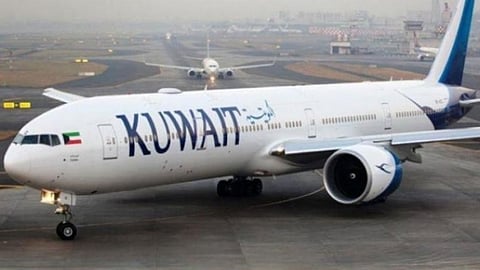 الكويت تمنع غير مواطنيها من دخول أراضيها لمدة أسبوعين وتستثني 3 فئات