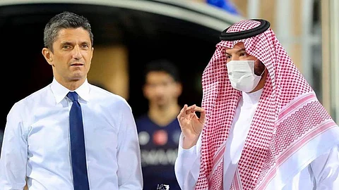 ماذا قدم فريق الهلال مع لوشيسكو في 18 جولة؟