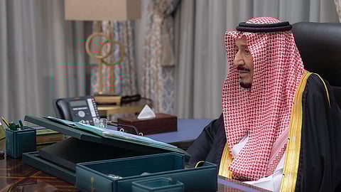 مجلس الوزراء يبحث تشديد الالتزام بالإجراءات الوقائية من كورونا
