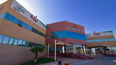 صحة حفر الباطن تفعل خدمة العيادات الافتراضية لإيصال المريض بالطبيب