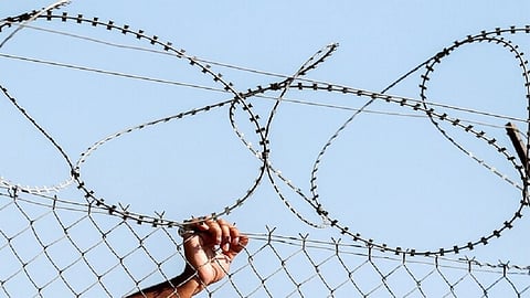 الإكوادور.. أعمال الشغب بـ3 سجون تودي بحياة 67 نزيلًا