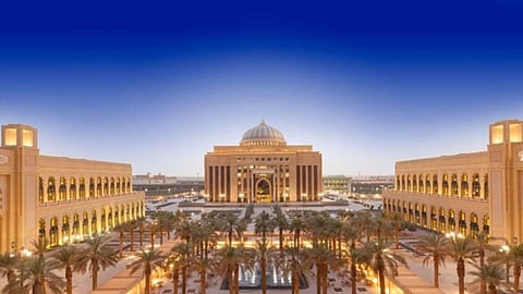 يستهدف 3 فئات.. جامعة الأميرة نورة تدشن مركزًا للقاحات كورونا