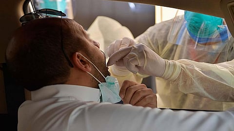 «الصحة» تعلن تسجيل 302 إصابة جديدة و5 وفيات بكورونا