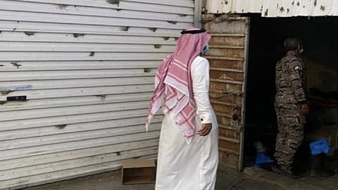 ضبط 5 مسالخ عشوائية دون ترخيص في خميس مشيط