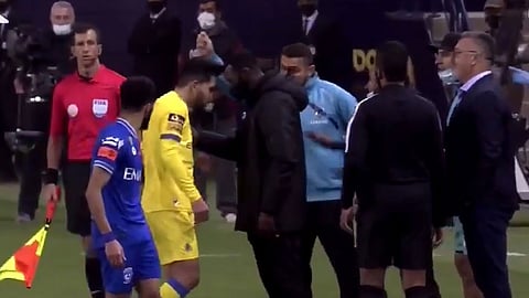 الغيامة: رأي «أوروجوياني» يحسم الجدل حول أحداث مباراة النصر والهلال