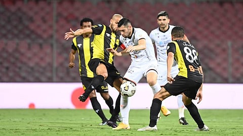 قرر الاستعانة بحكام أجانب.. بيان ناري من الشباب بسبب «أخطاء» كلاسيكو الشرائع