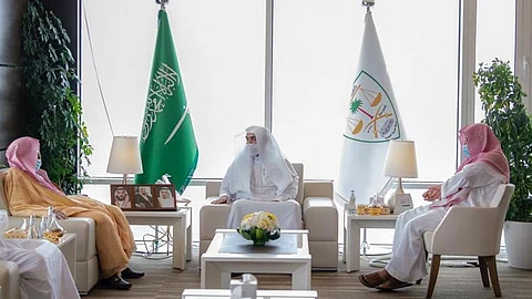 رئيس ديوان المظالم يلتقي الرئيس الجديد للمحكمة الإدارية العليا