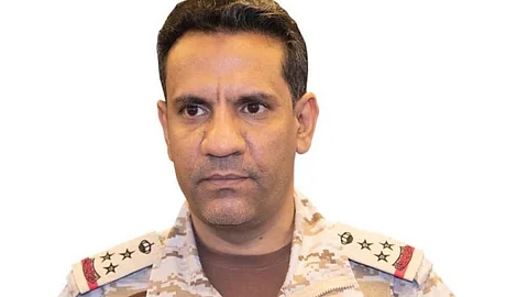 قيادة التحالف: سقوط صاروخين حوثيين بمنطقتين حدوديتين