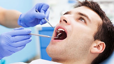 خالد النمر: «حالة مرضية» لا تتطلب مضادًا حيويًا عند خلع الضرس