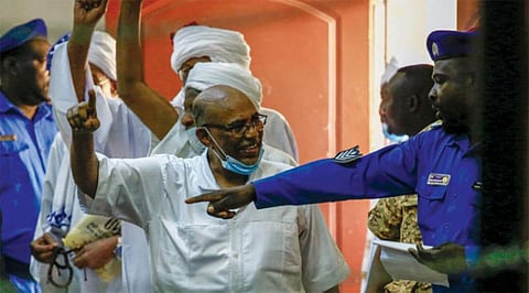 محلل سياسي سوداني: ضغوط دولية لتسليم البشير ومتهمي نظامه للجنائية الدولية