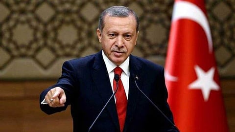 أردوغان يصر على حظر حزب الشعوب الديمقراطي المعارض