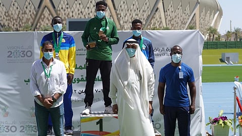 «الماس» يضيف إنجازًا جديدًا بالتأهل لبطولة العالم في سباق 200 متر