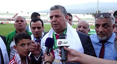 مشجعون يعتدون على رئيس شباب بلوزداد الجزائري