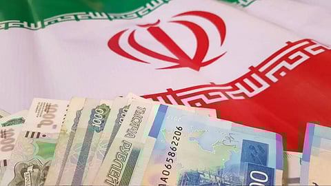 الاقتصاد الإيراني.. خمس نقاط تكشف التأثير المدمر للعقوبات الأمريكية