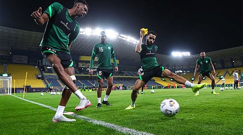 استعدادًا لتصفيات كأس العالم..«الأخضر» يلاقي نظيره الكويتي وديًا الخميس