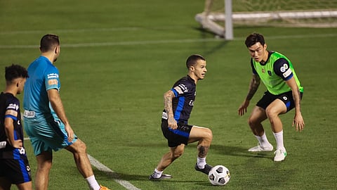 الهلال يستأنف تدريباته.. وسلمان الفرج يواصل برنامجه التأهيلي