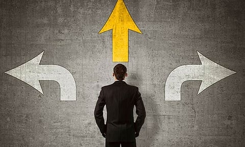 «مركز تعزيز الصحة النفسية» يقدم 4 جلسات تثقيفية حول بيئة العمل