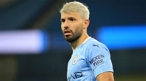 انتهت رحلة الأسطورة.. مانشستر سيتي يعلن رحيل الهداف التاريخي أجويرو