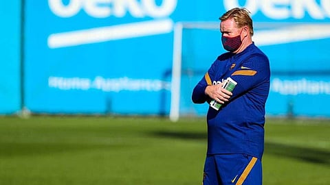 كومان يحسم موقف برشلونة من صفقة أجويرو «المجانية»