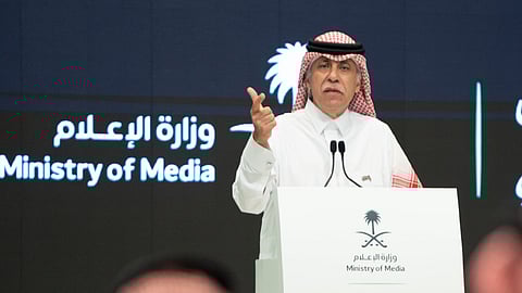 وزير الإعلام: إنهاء الأزمة في اليمن أولوية لدى المملكة