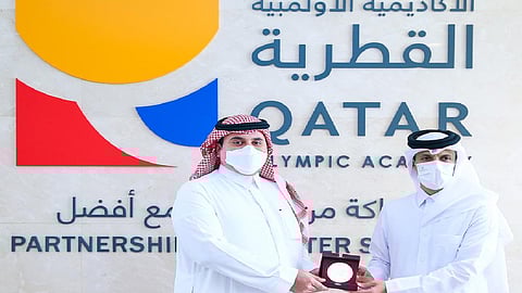 فهد بن جلوي يزور اللجنة الأولمبية القطرية