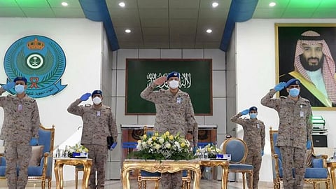 بالصور.. قائد القوات الجوية يرعى تخريج دورة جديدة لمعهد الدراسات الفنية