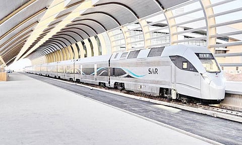 بدء توحيد الخطوط الحديدية تحت مظلة «سار».. والرئيس التنفيذي يعلق