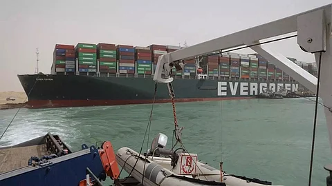 بعد جنوحها.. مالك سفينة «إيفرجيفن» يقاضي الشركة المشغلة «إيفرجريين»