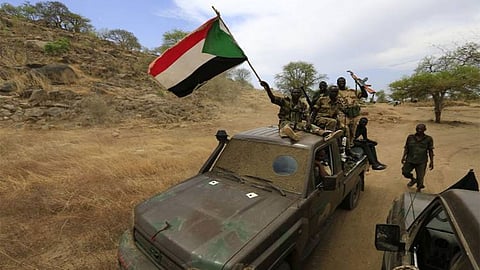 بعد اشتباكات قبلية دامية.. السودان يعلن حالة الطوارئ في ولاية غرب دارفور