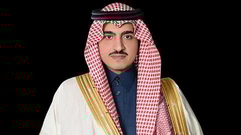 نائب أمير مكة يتفقد غرفة عمليات القوات الخاصة لأمن «الحرم»