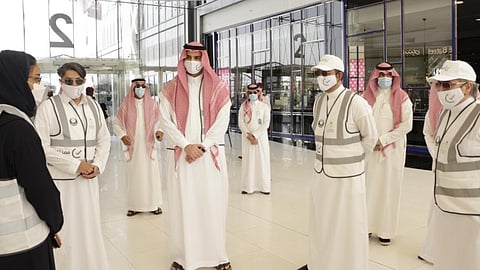 بالصور.. الوزير الحقيل يدشن حملة «ممتثل» لتعزيز الرقابة البلدية بالرياض